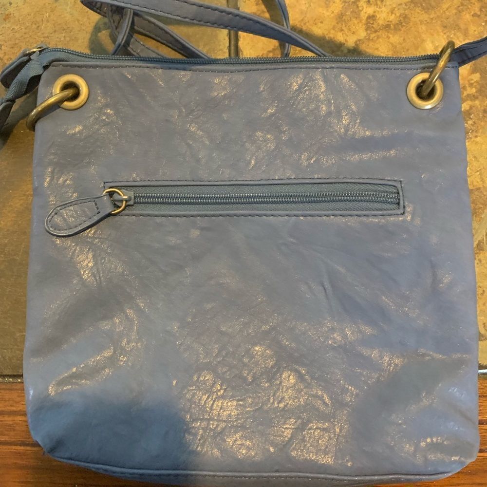 Burke’s Blue Purse 